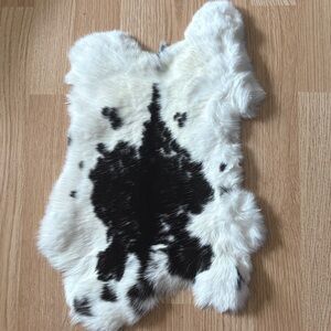 A306 rabbit pelt